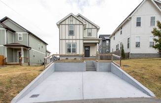 2136A 15th Ave N #NA - Photo 1 of 1