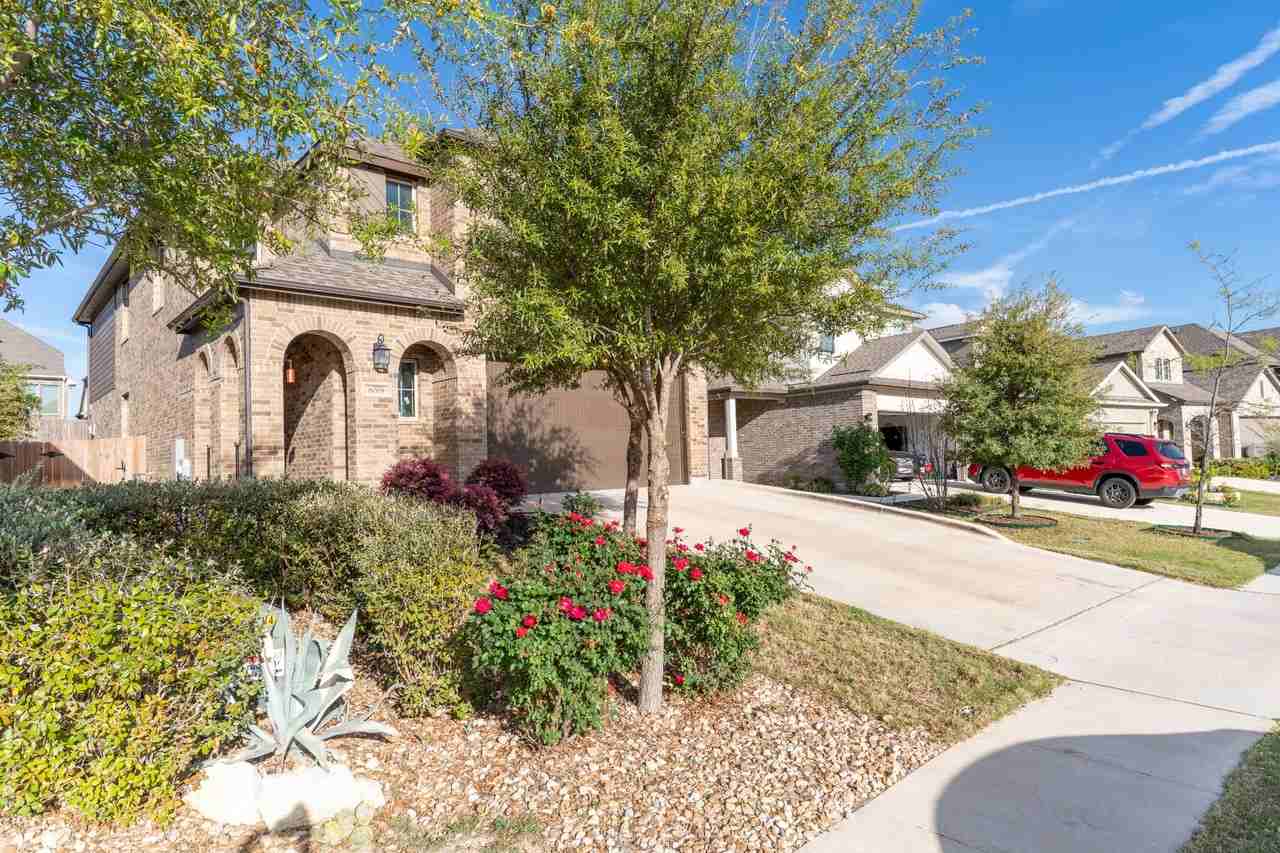 8009 Prairie Rye Dr #NA - Photo 3 of 35