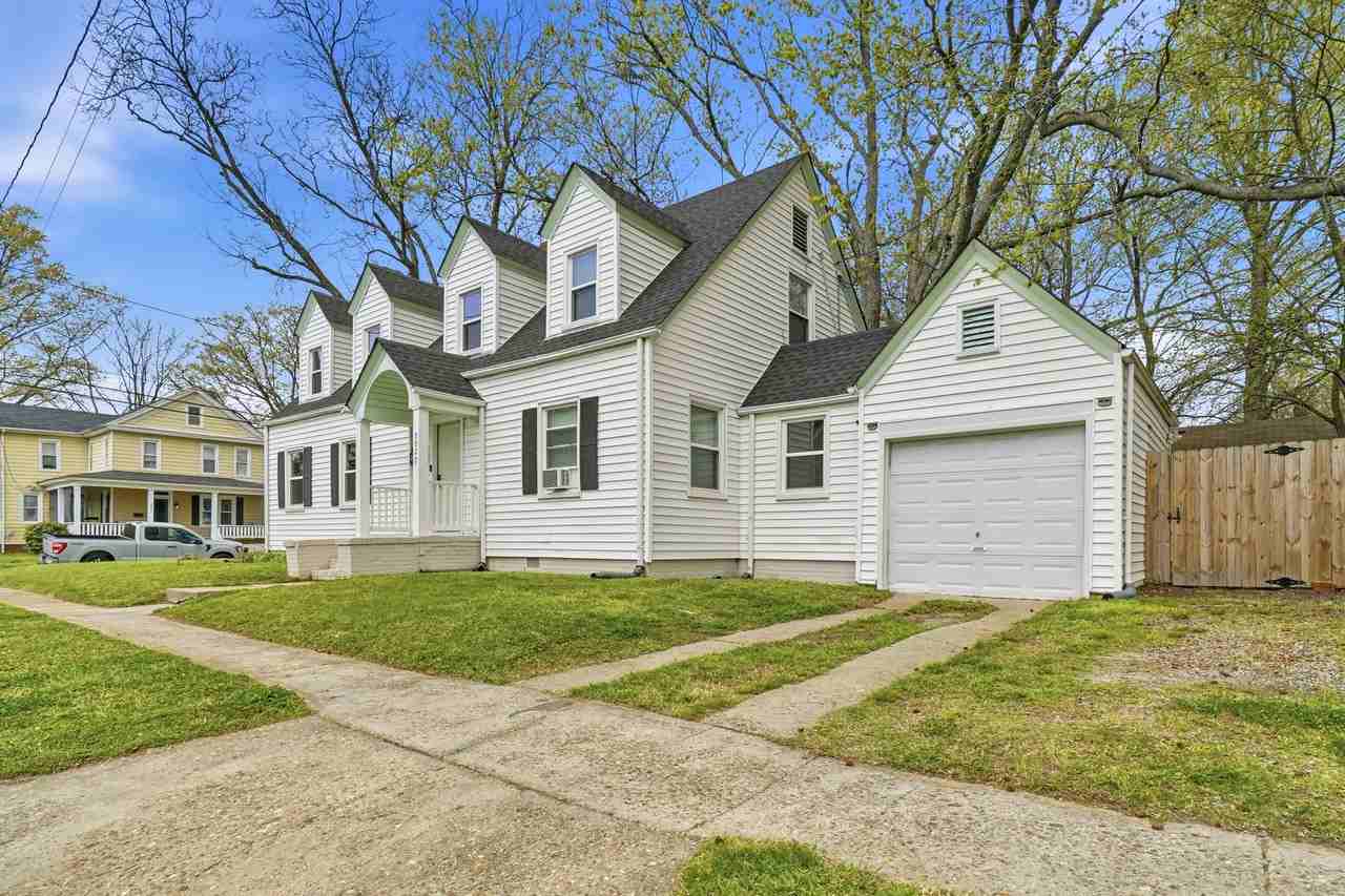 3020 Davis St #2 - Photo 2 of 12