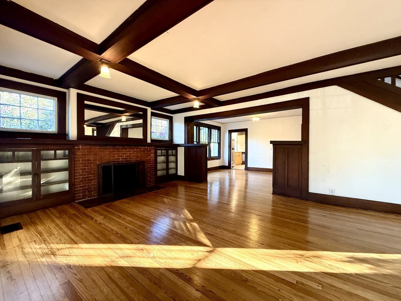 615 10th Ave S #NA - Photo 3 of 20