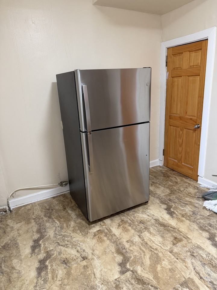 5643 S Green St #NA - Photo 7 of 28