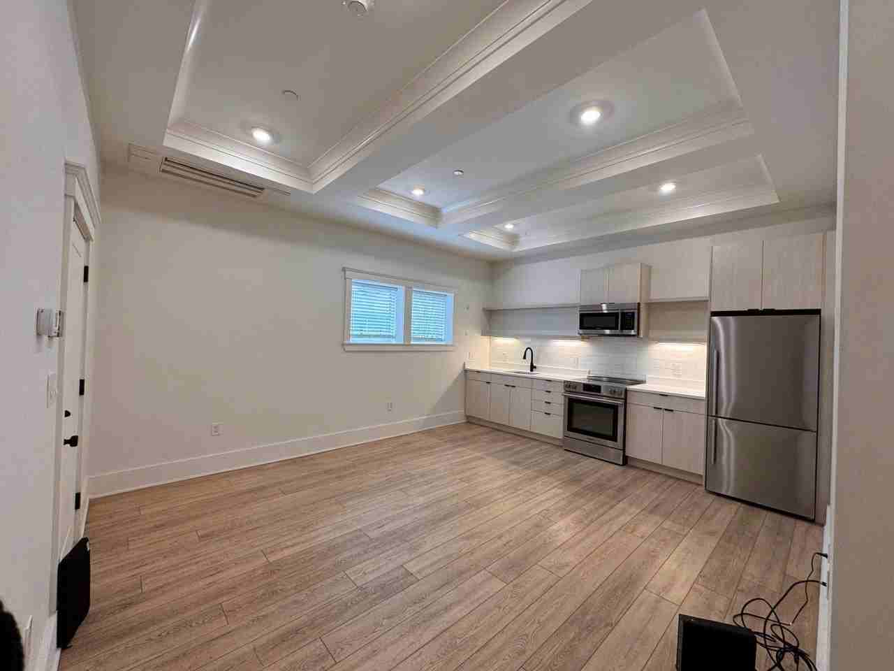 680 Winthrop Ave #1 - Photo 2 of 20