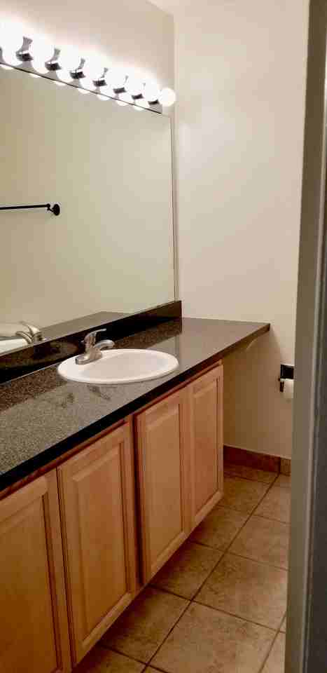 6020 Oakwood Dr #4L - Photo 6 of 10