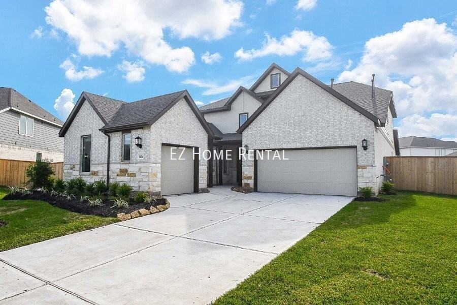 5624 Forest Cove Dr