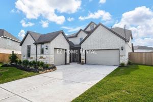 featured image of 5624 Forest Cove Dr