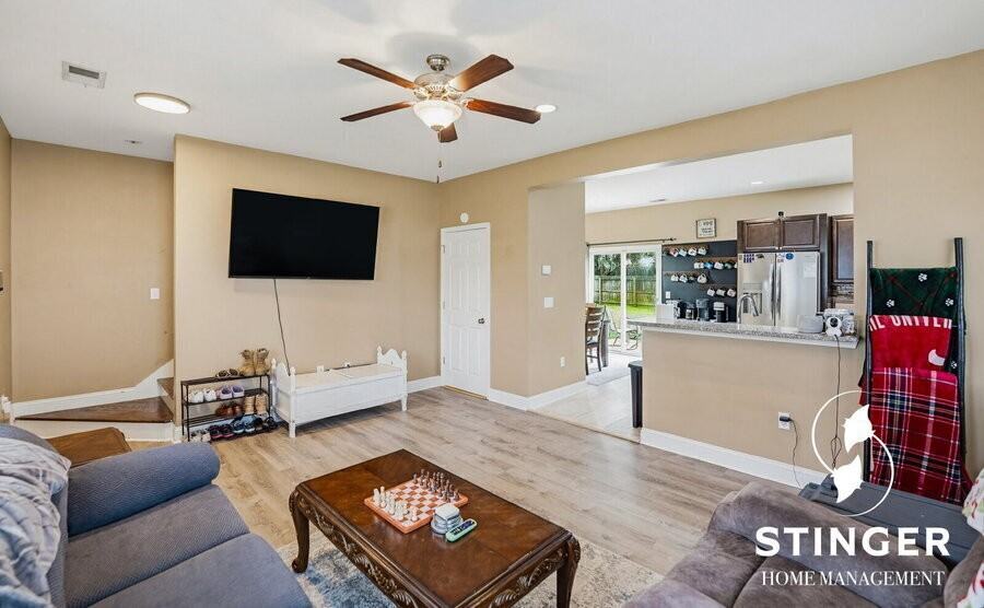 11 Mint Farm Dr - Photo 6 of 35