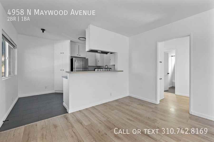 4958 N Maywood Ave - Photo 3 of 16