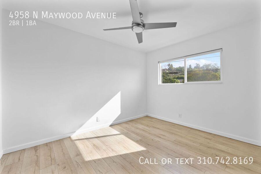4958 N Maywood Ave - Photo 4 of 16