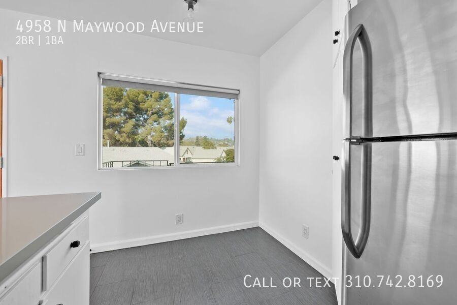 4958 N Maywood Ave - Photo 6 of 16