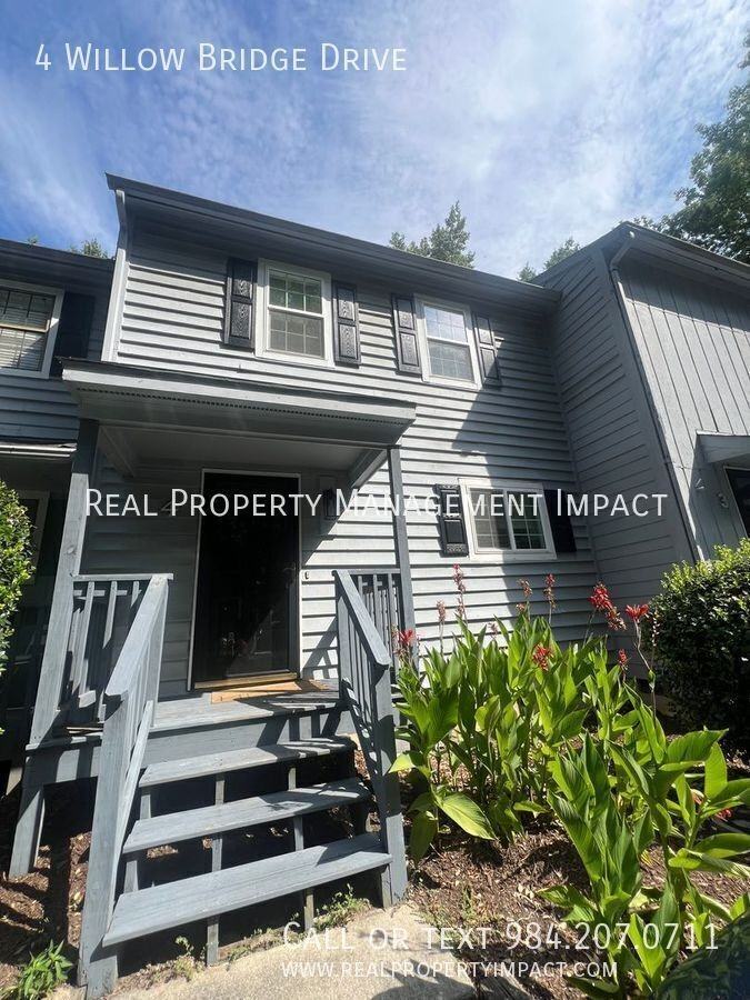 4 Willow Bridge Dr - Photo 3 of 41