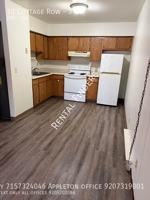 featured image of 10 Cottage Row #3