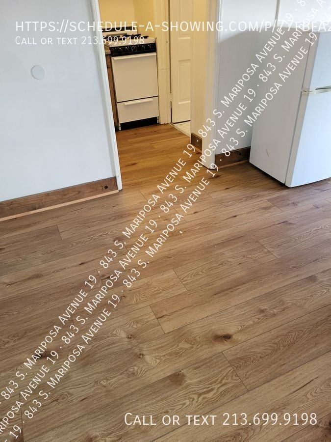 843 S Mariposa Ave - Photo 6 of 26