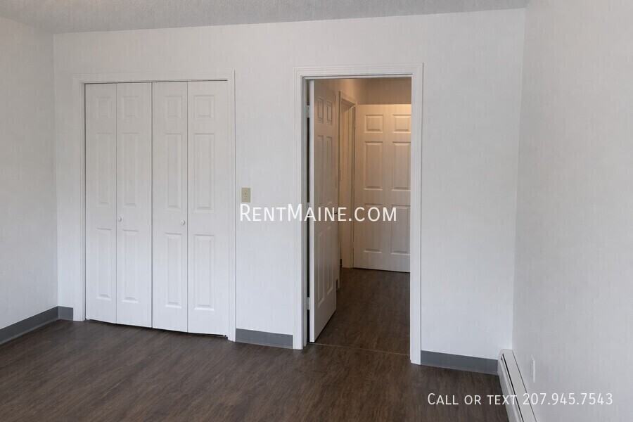 46 Baker St #10 - Photo 5 of 14