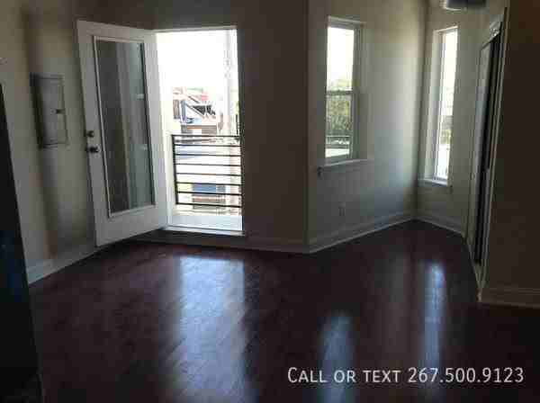 1611 Frankford Ave #3 - Photo 2 of 6