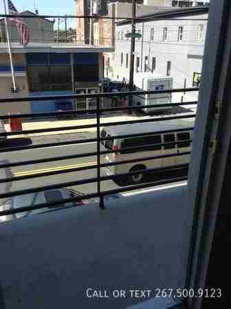 1611 Frankford Ave #3 - Photo 4 of 6