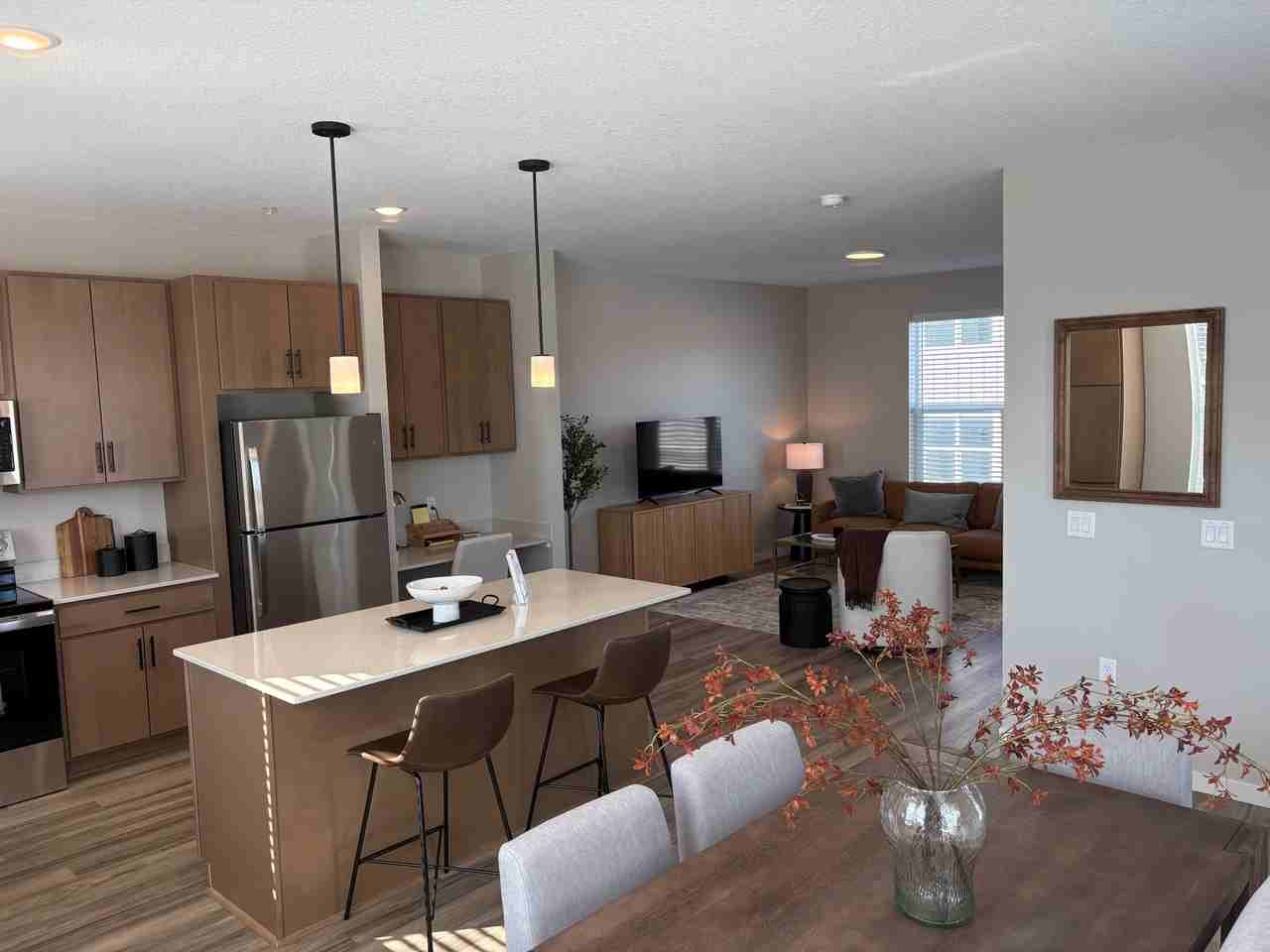Argenta Townhomes - Photo 3 of 12