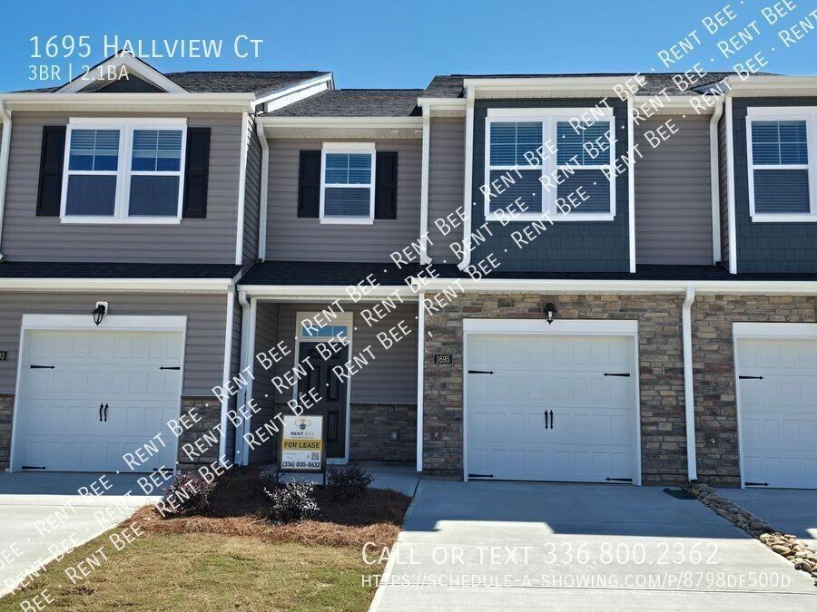 1695 Hallview Ct - Photo 2 of 6