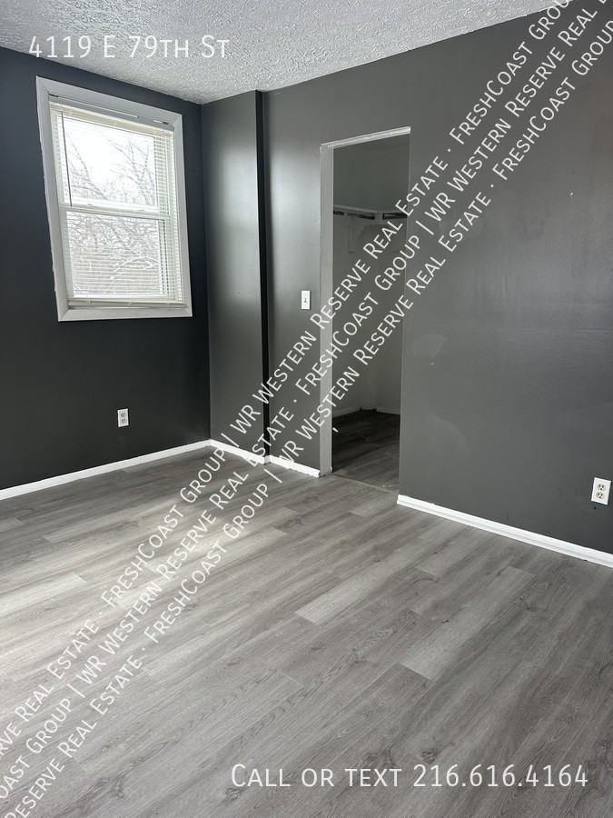 4119 E 79th St - Photo 4 of 19