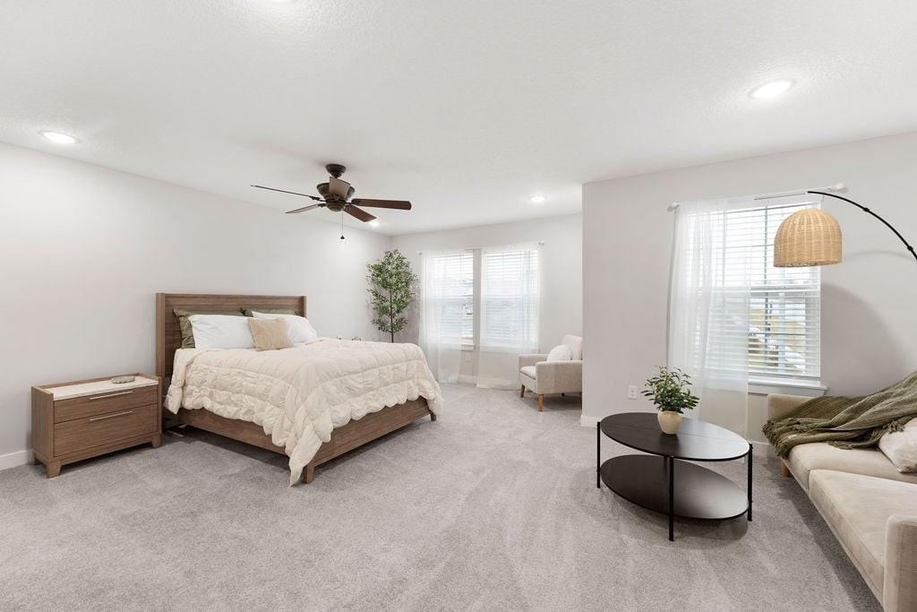 Sandstone Pointe - Photo 2 of 27