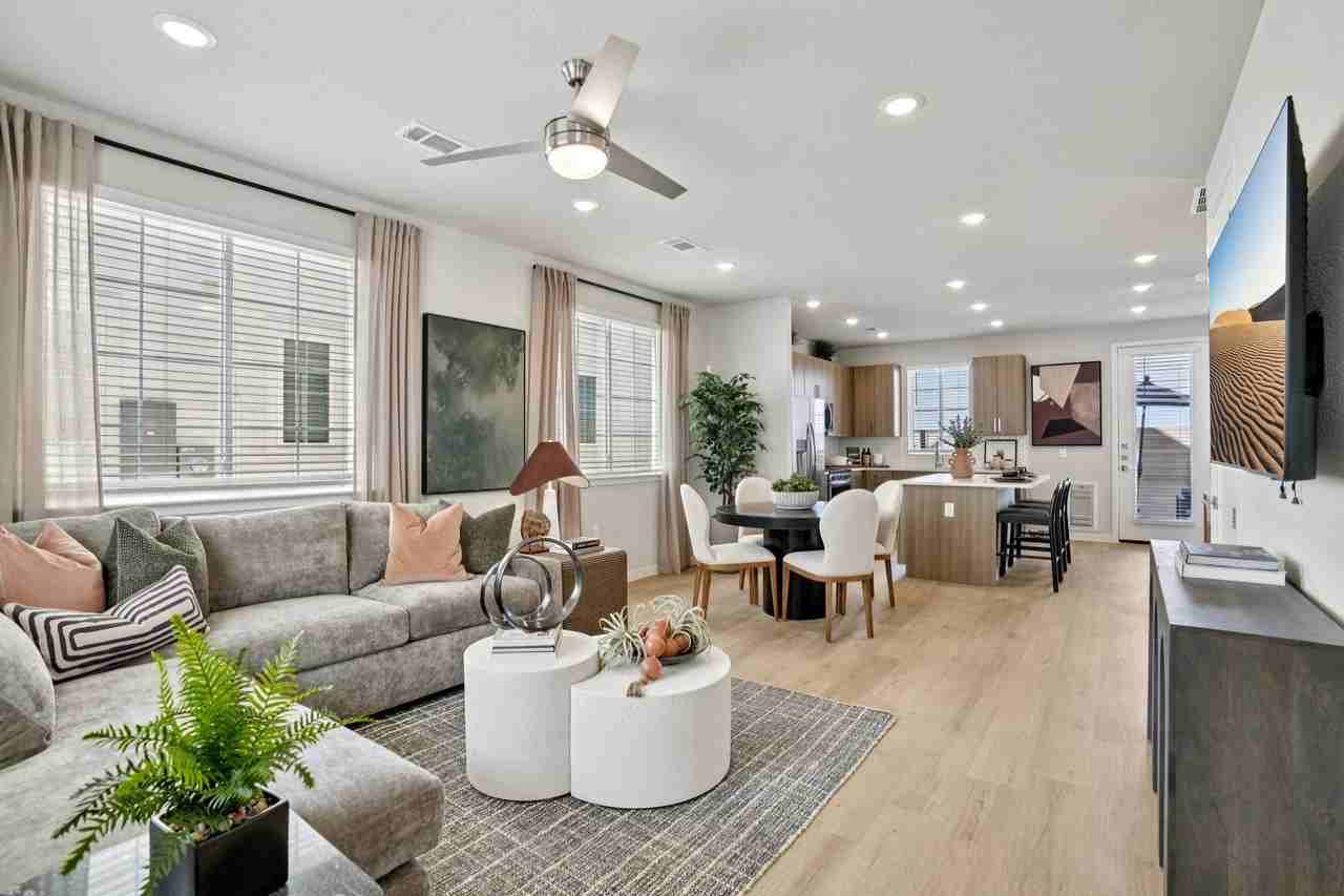 The Village at Mayfair - Photo 6 of 50