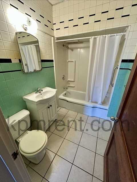 401 2nd Ave SW - Photo 6 of 10