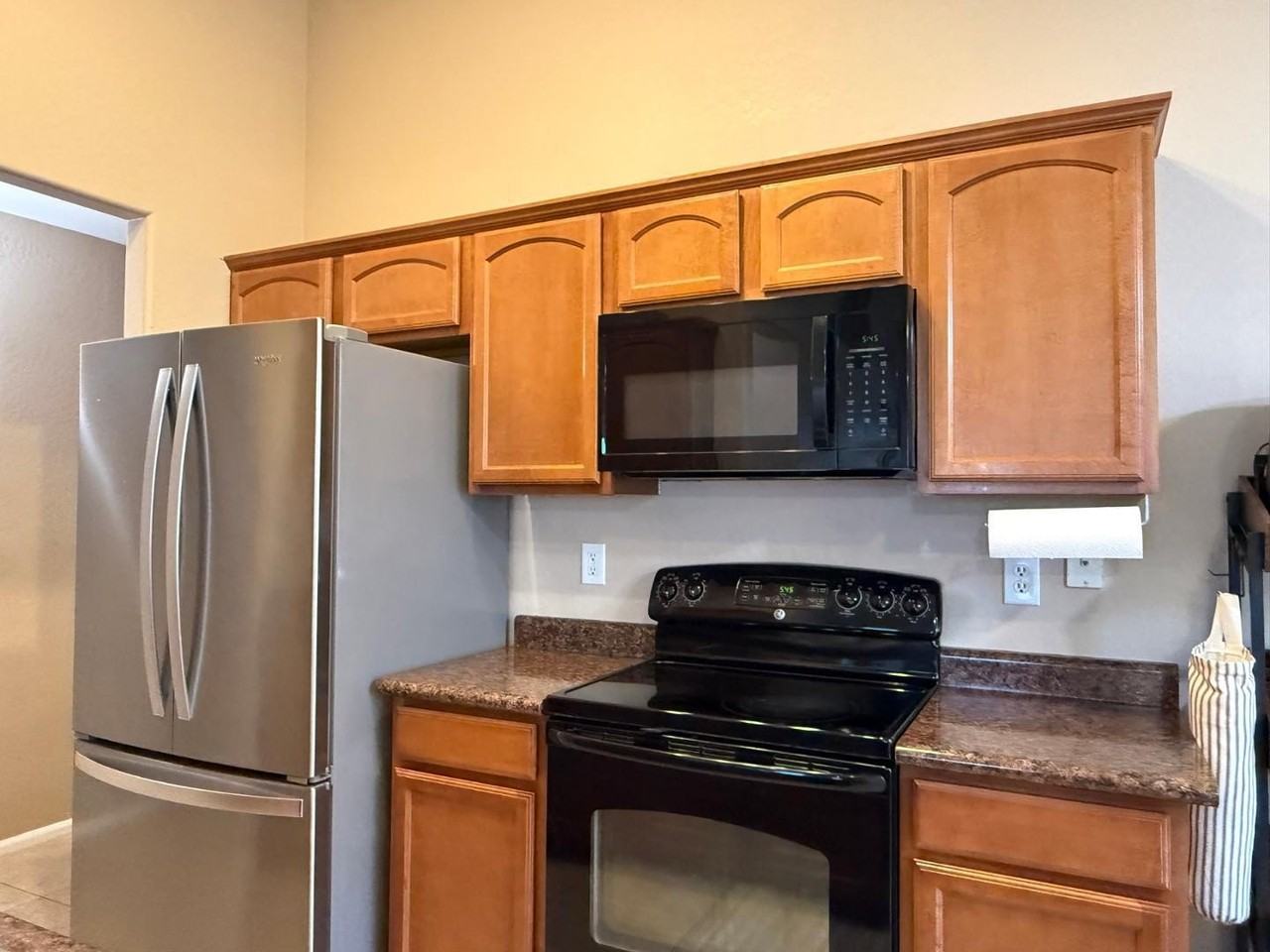 4533 S 236th Dr - Photo 5 of 35