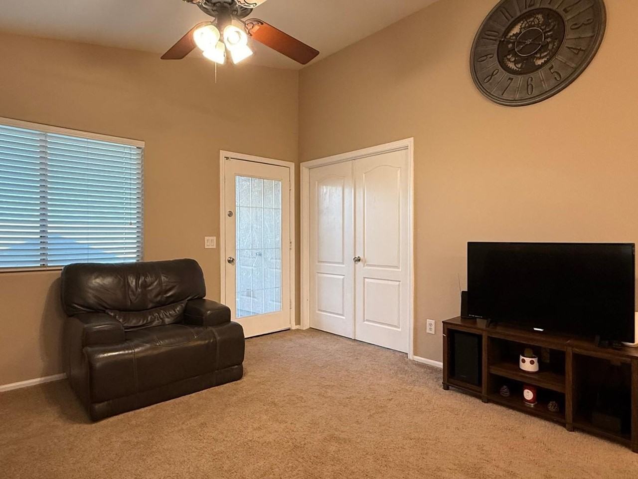 4533 S 236th Dr - Photo 7 of 35