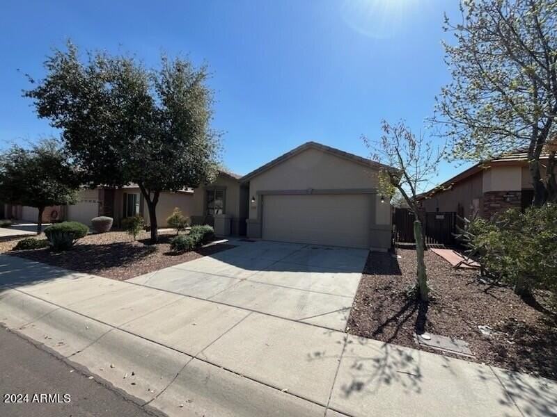 17749 W Statler Dr - Photo 2 of 25