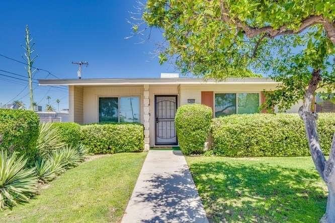 12602 N 105th Ave - Photo 2 of 19