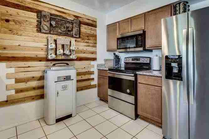 12602 N 105th Ave - Photo 3 of 19