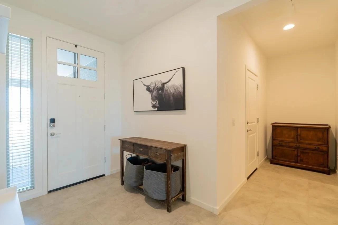 2639 E Alida Trl - Photo 3 of 29