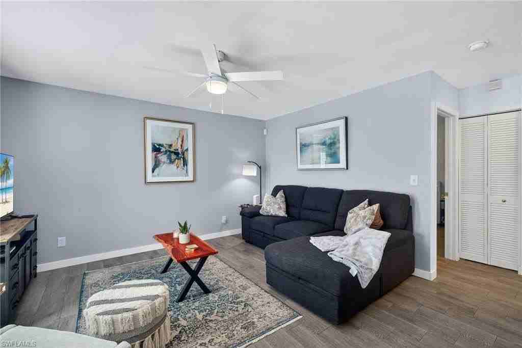 3372 Alouette Cir Apt 1 - Photo 5 of 25