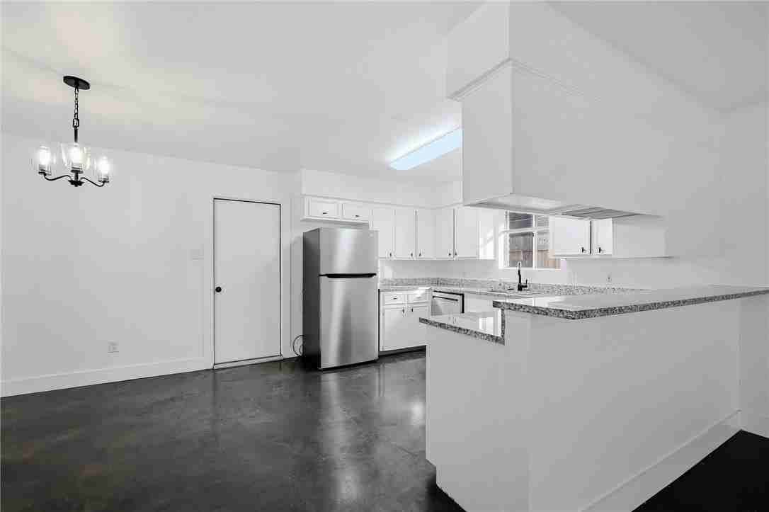 1929 Tara Dr - Photo 7 of 20