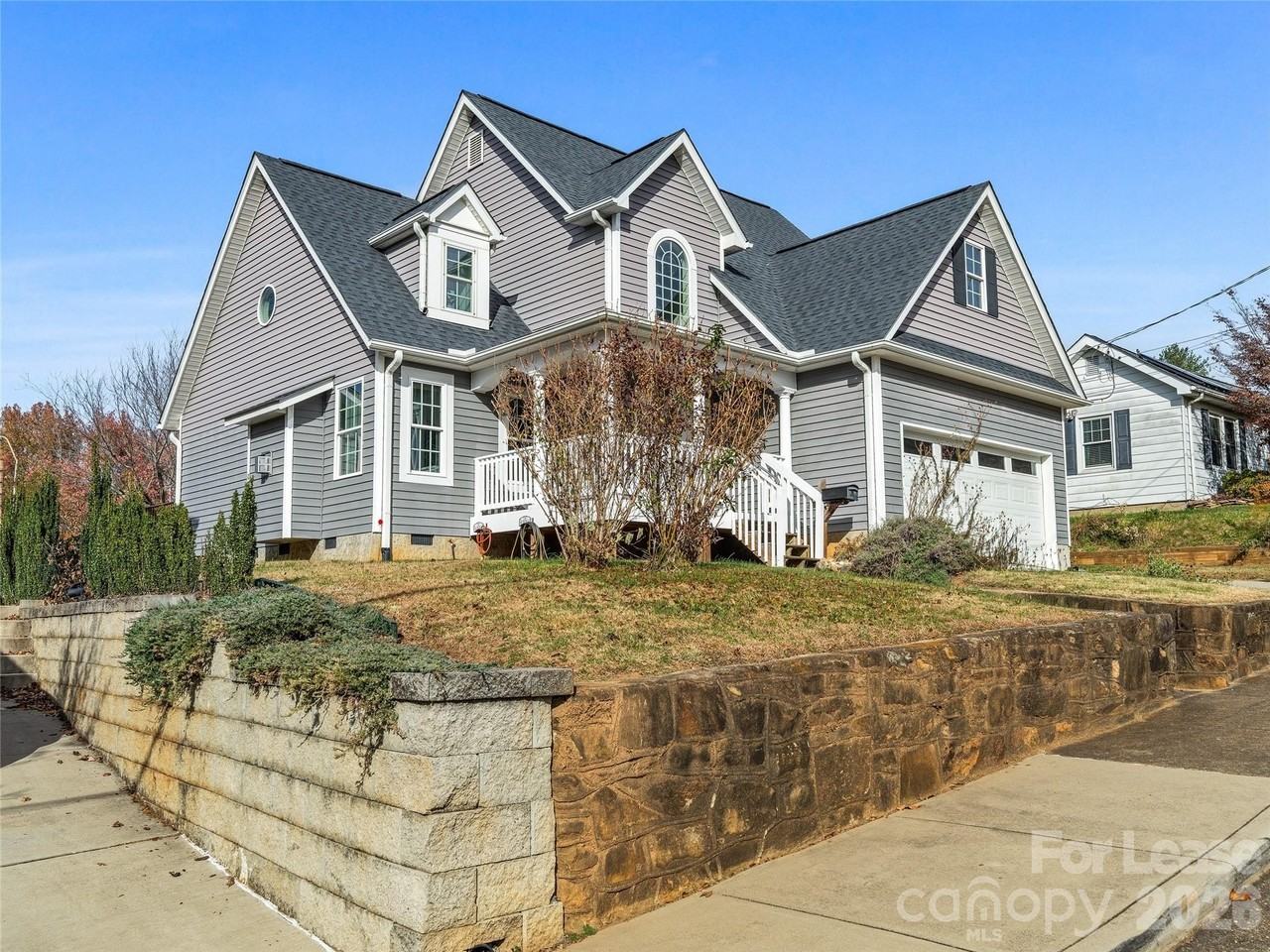 14 Hildebrand St - Photo 2 of 31