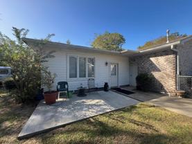 747 Harbor View Rd - Photo 1 of 1