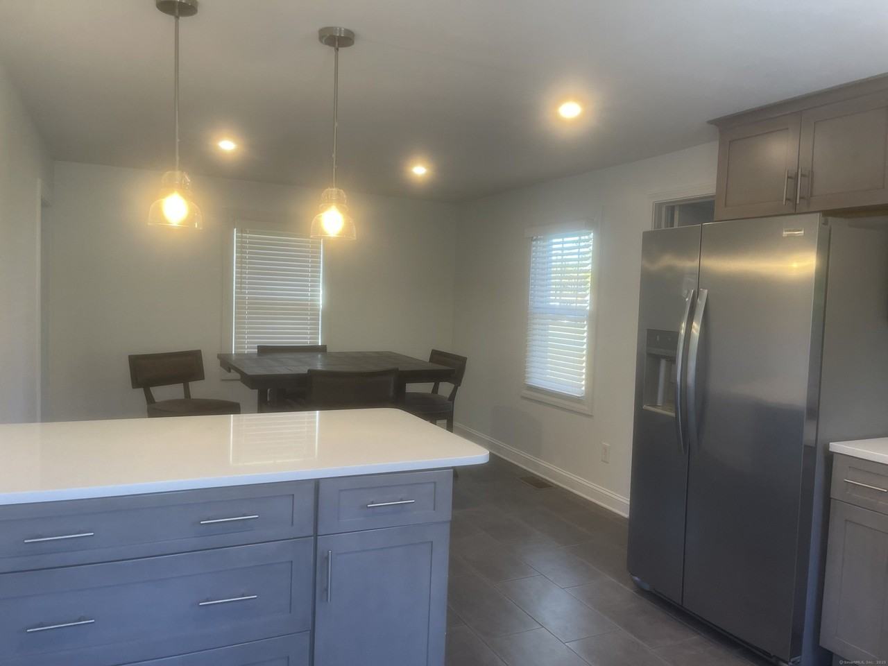 36 Washington Ave - Photo 6 of 25