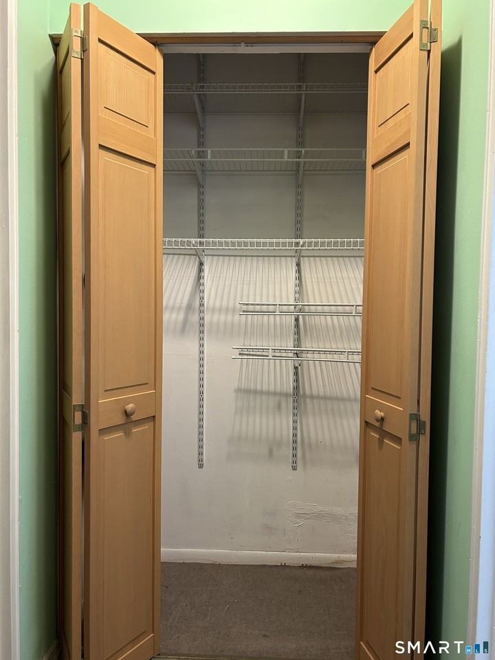 26 Balance Rock Rd Apt 5 - Photo 5 of 12