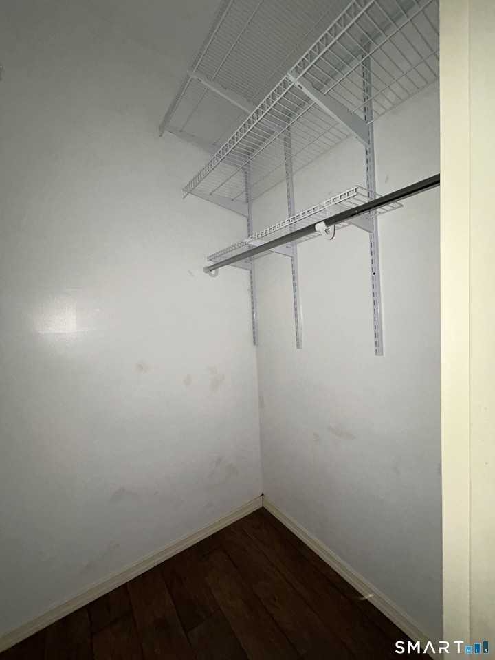 26 Balance Rock Rd Apt 5 - Photo 7 of 12