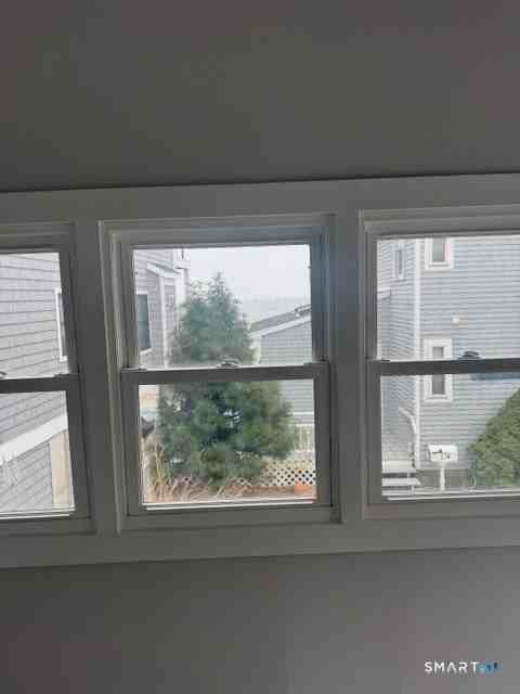 27 Melba St Unit B - Photo 2 of 6