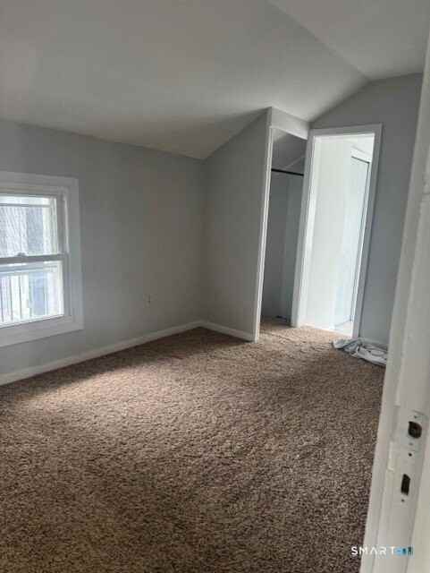 27 Melba St Unit B - Photo 3 of 6