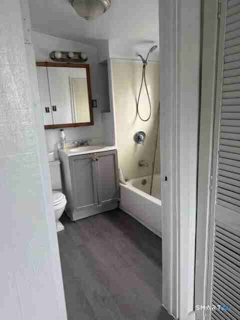 27 Melba St Unit B - Photo 5 of 6