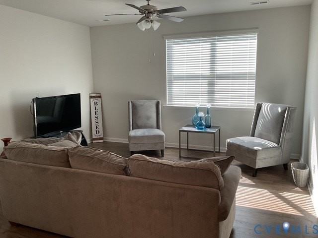 11400 Longtown Ter - Photo 4 of 14