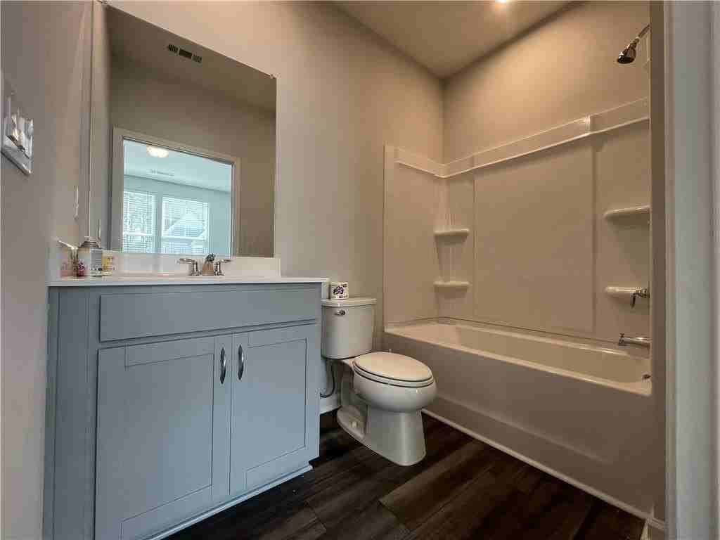 2520 Whistler Way Ne - Photo 7 of 31