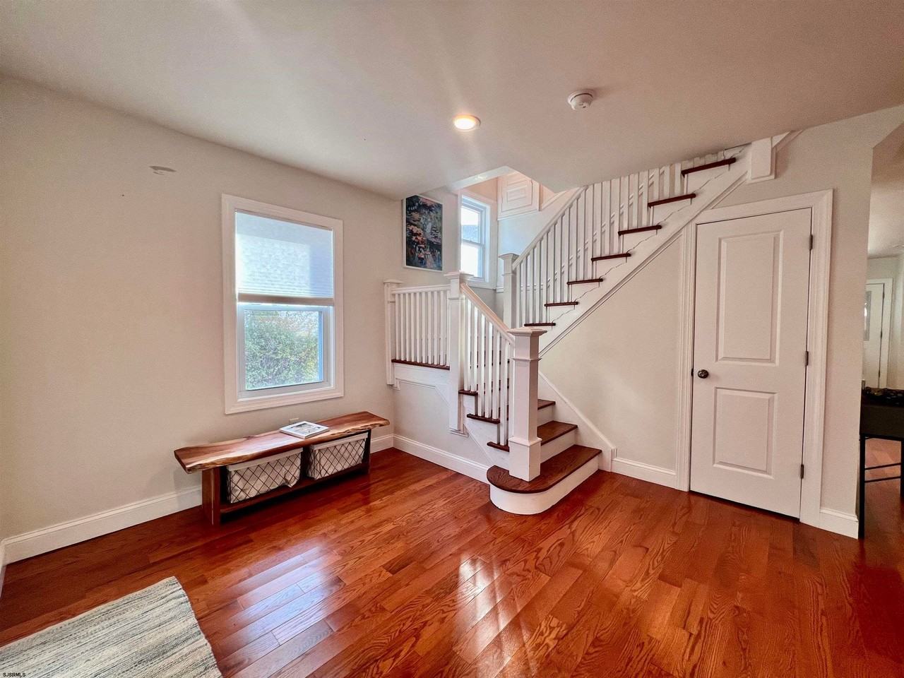 32 West Dr - Photo 6 of 34