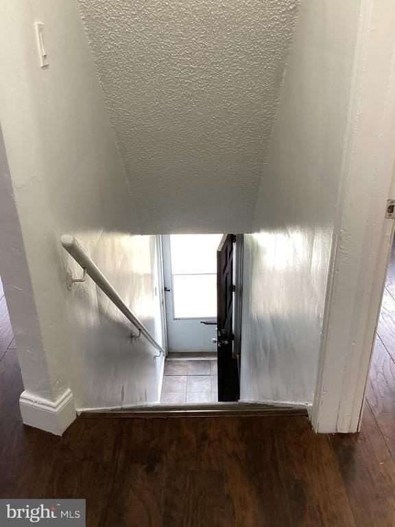 615 Broadway - Photo 2 of 18