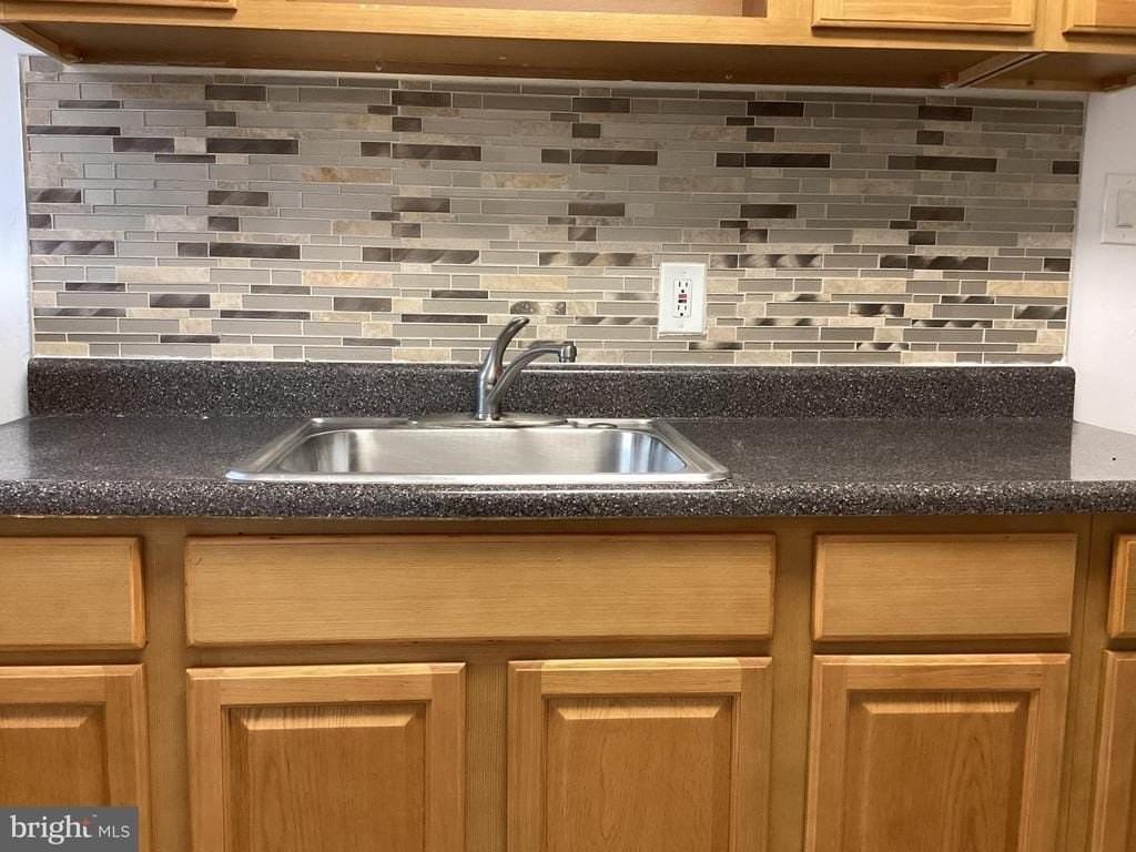 615 Broadway - Photo 7 of 18