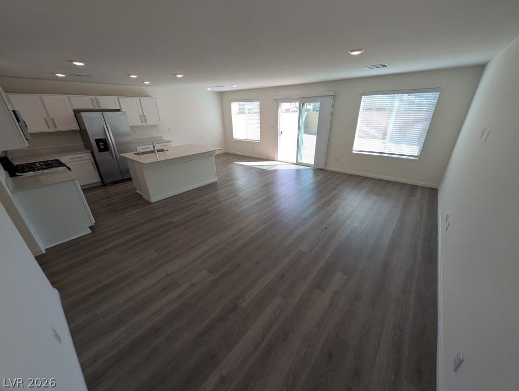 5658 Mesa Sedona St - Photo 3 of 29