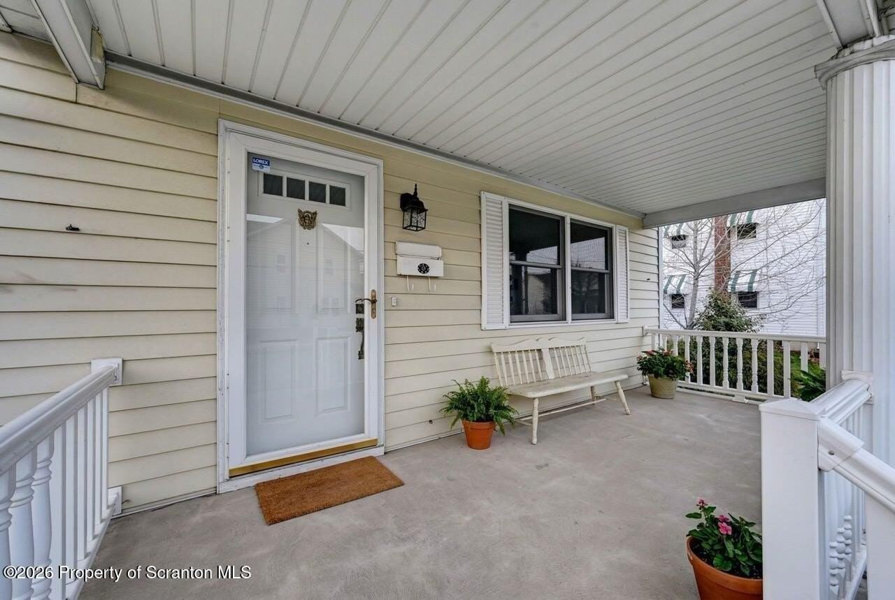 454 Hickory St Unit 454 - Photo 6 of 50