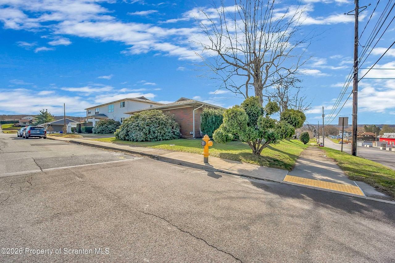 801 Moosic Rd - Photo 2 of 16