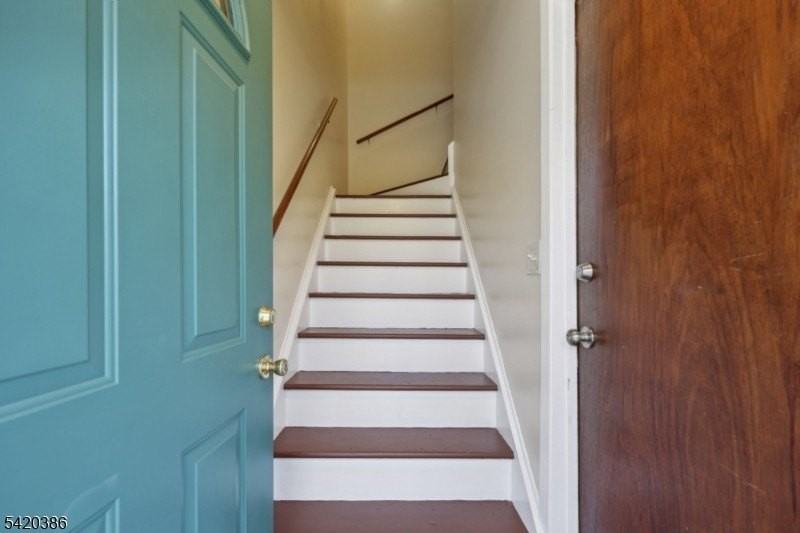 33 N Willow St #2 - Photo 2 of 12